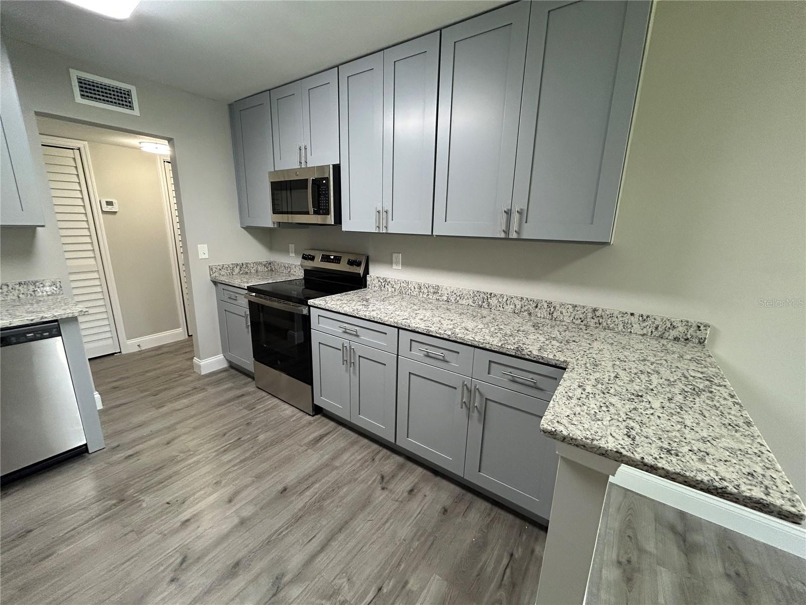 AVALON - Residential