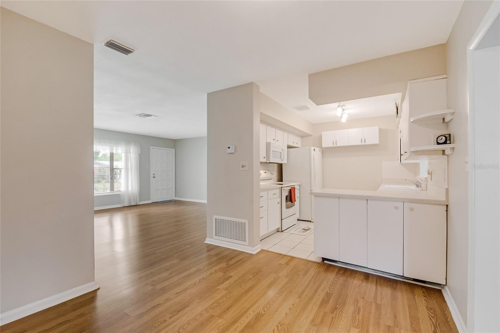OAKLAND ESTATES 1ST SEC - Residential
