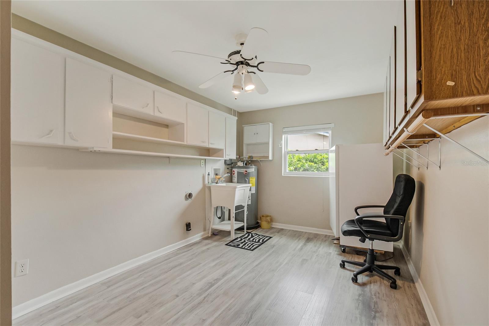 OAKLAND ESTATES 1ST SEC - Residential