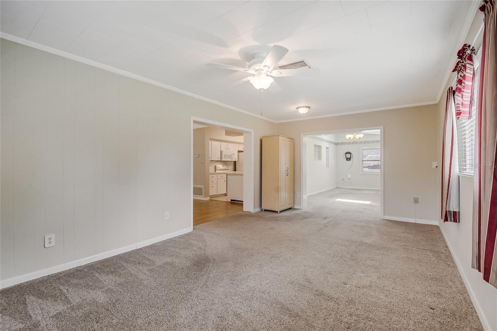 OAKLAND ESTATES 1ST SEC - Residential