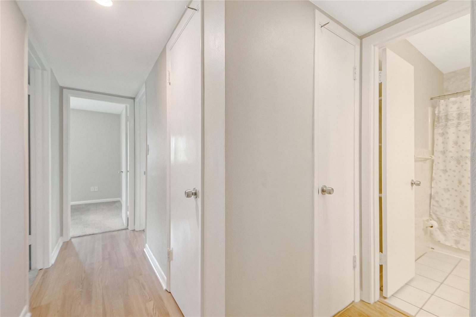 OAKLAND ESTATES 1ST SEC - Residential