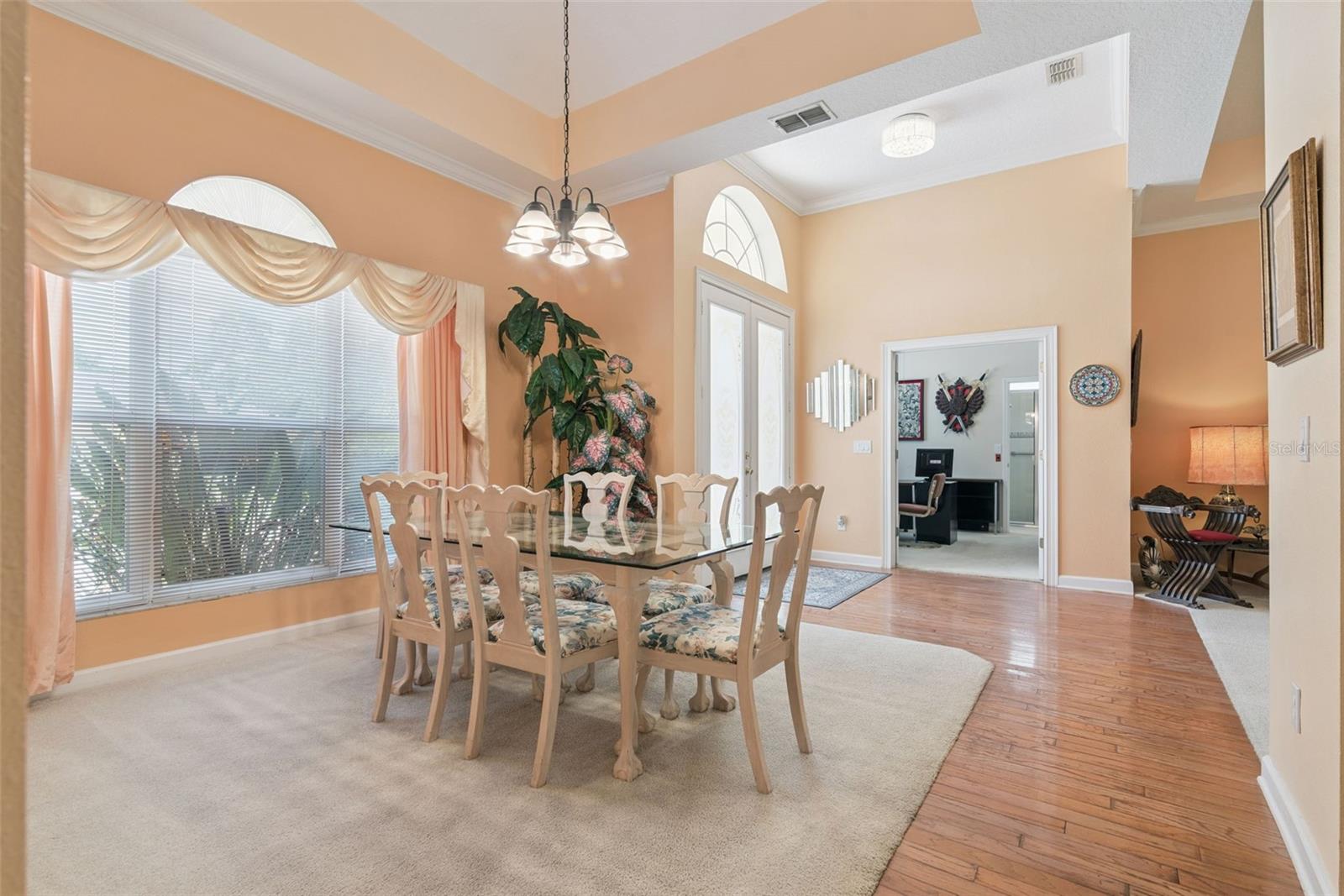 SEVILLE CHASE - Residential