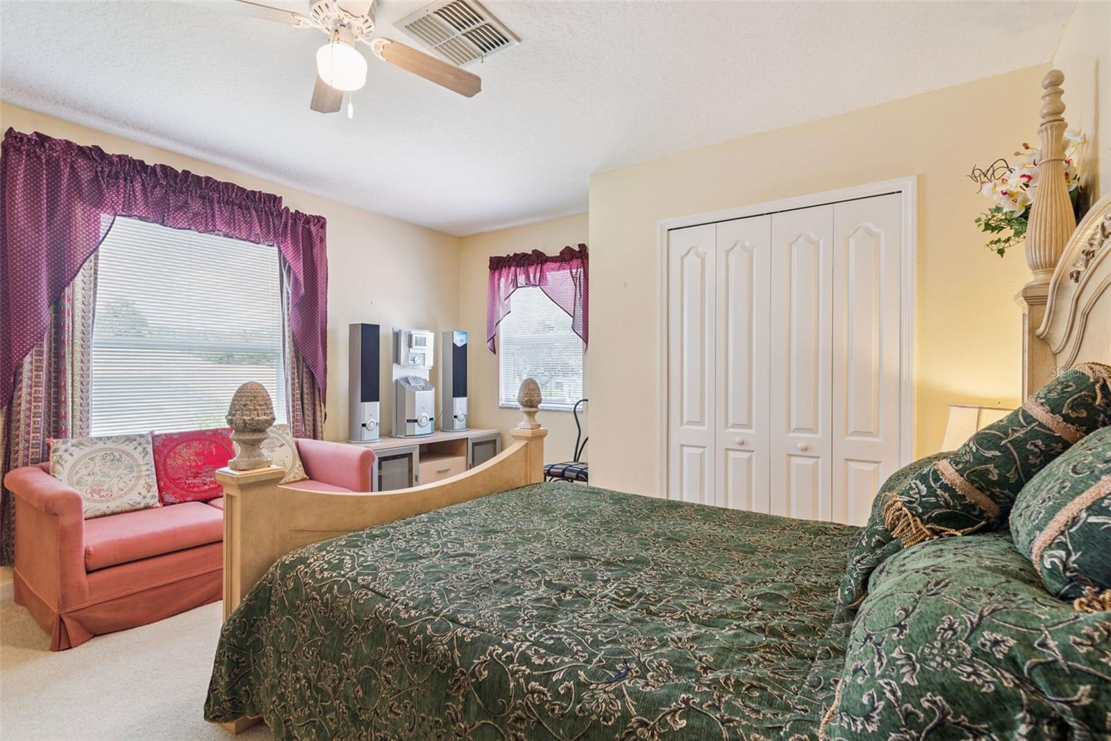 SEVILLE CHASE - Residential