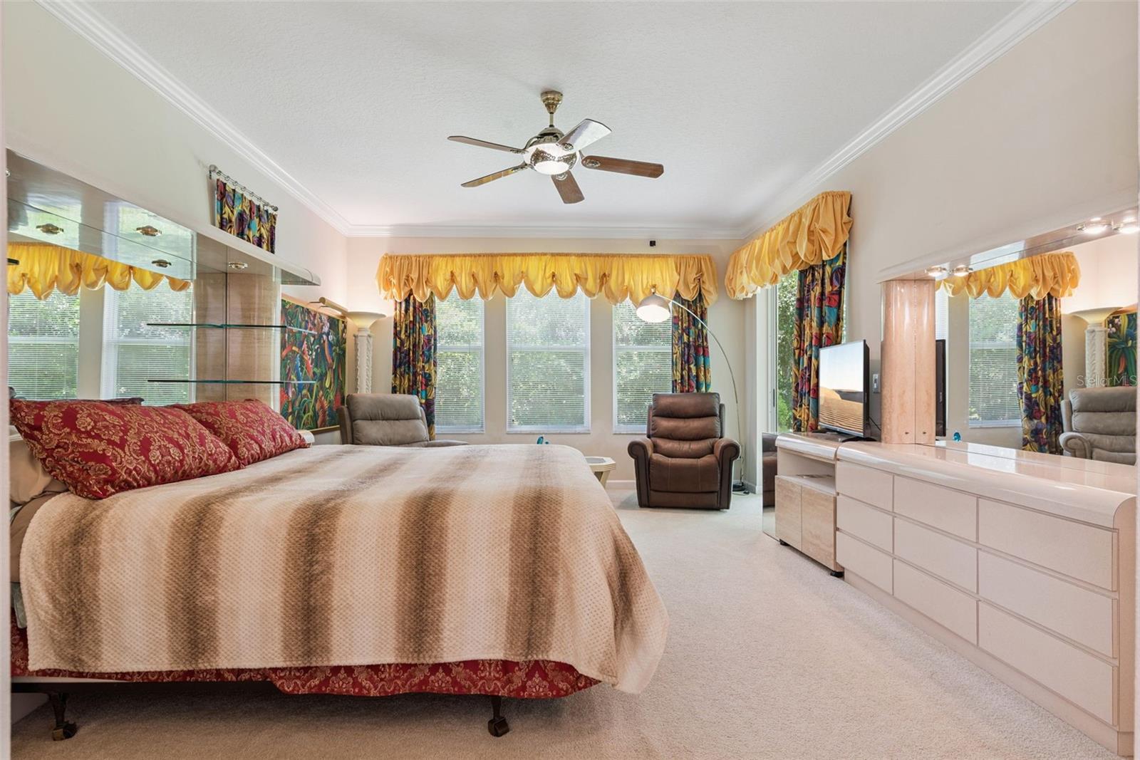 SEVILLE CHASE - Residential