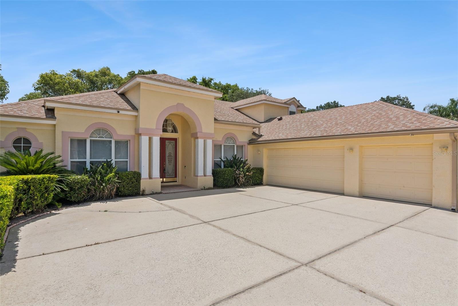 SEVILLE CHASE - Residential