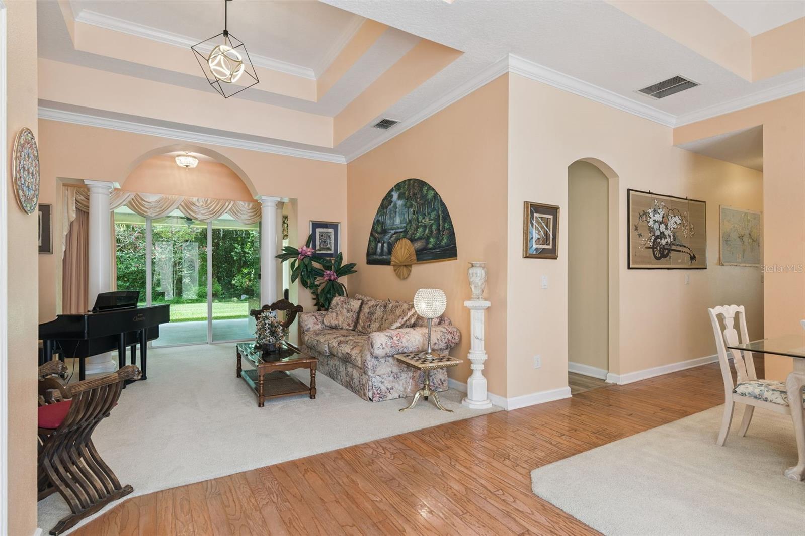 SEVILLE CHASE - Residential