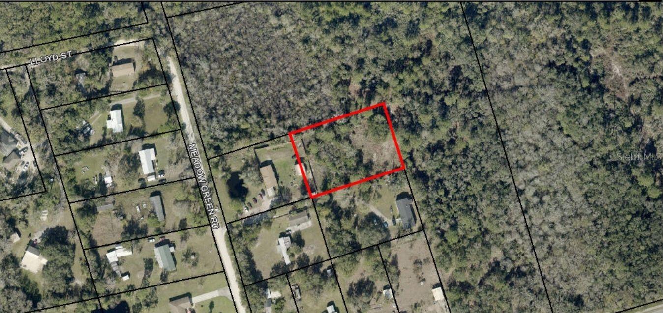 Great investor potential! This 1 Acre lot of land already has electric on the property, a well for water, and a septic tank. Saving you money on impact fees! With the right vision, this could be a blank canvas for your next project or new home!