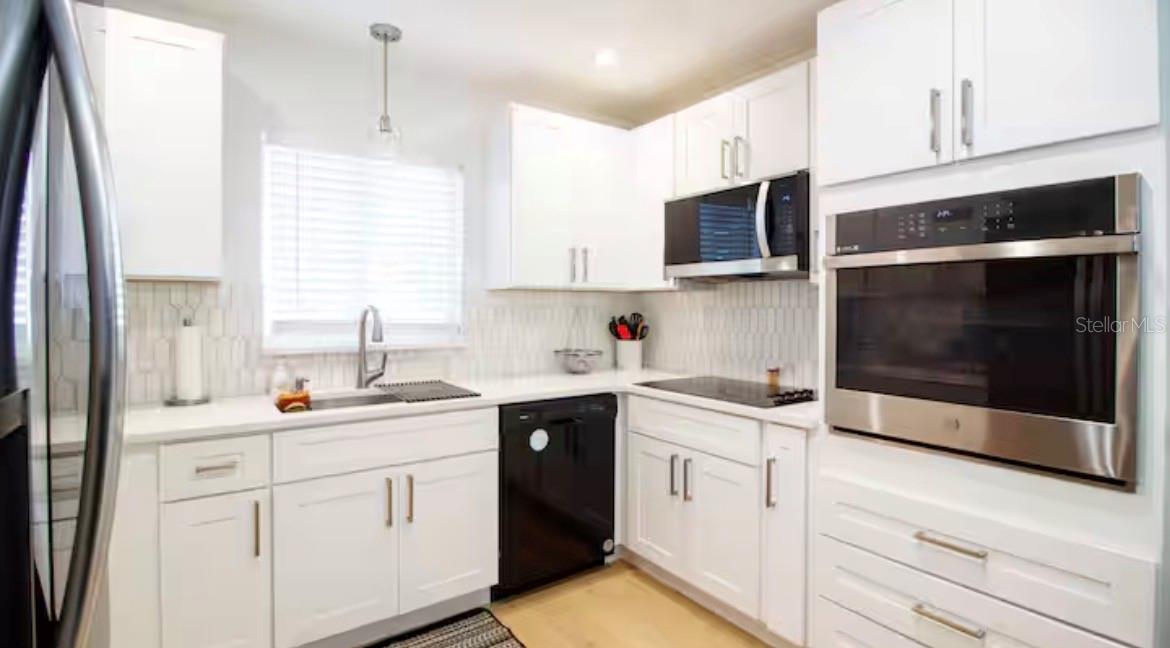 ANGLERS ACRES - Residential