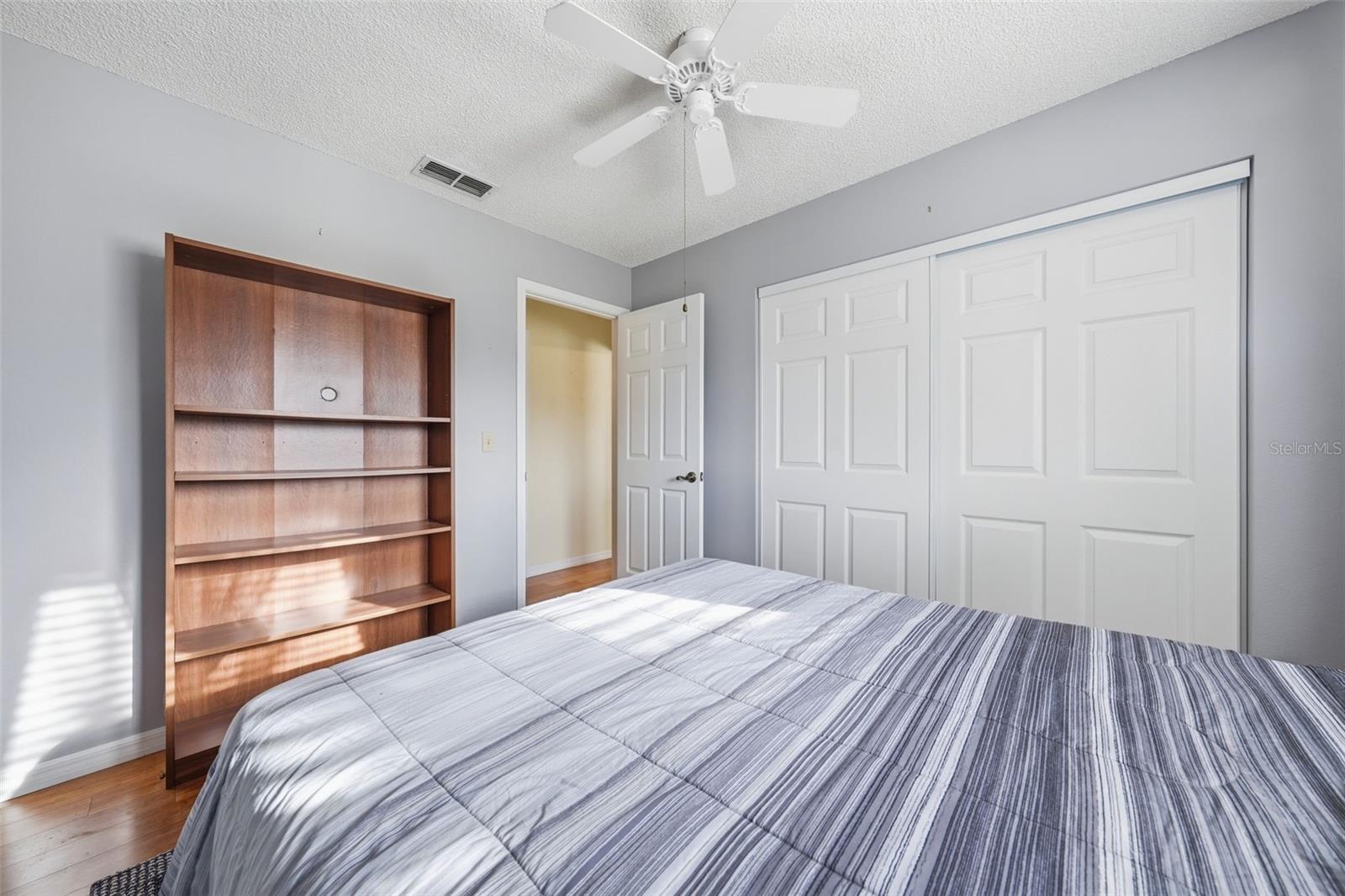 PALM CAY 02 - Residential