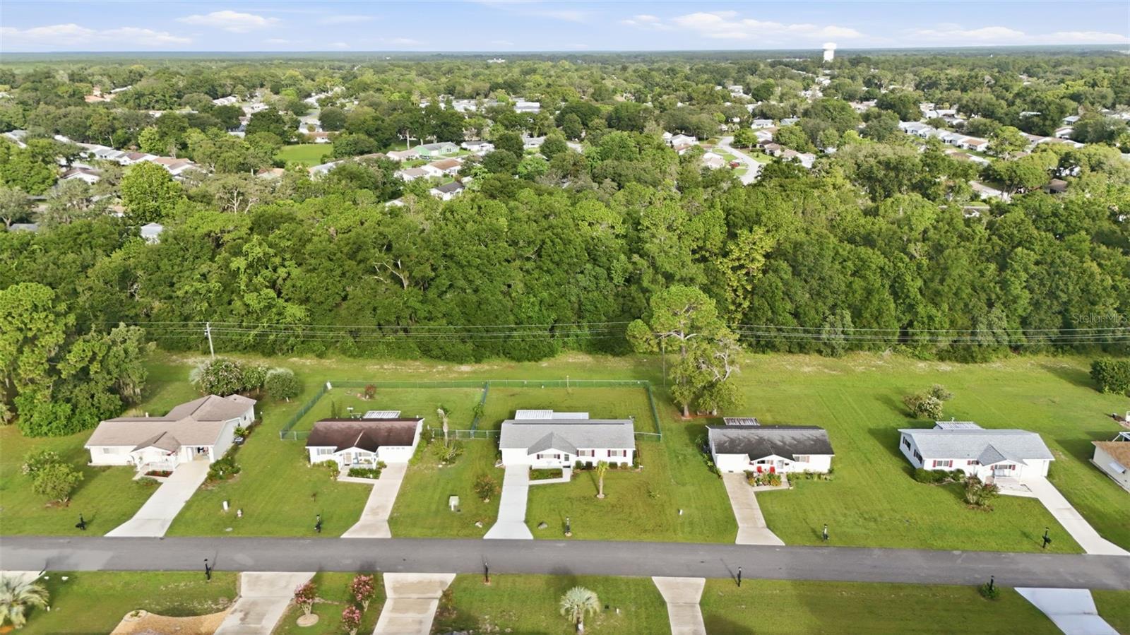 PALM CAY 02 - Residential