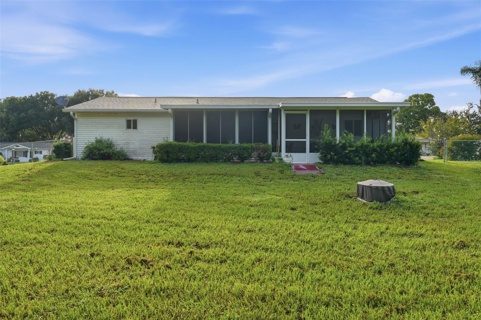 PALM CAY 02 - Residential