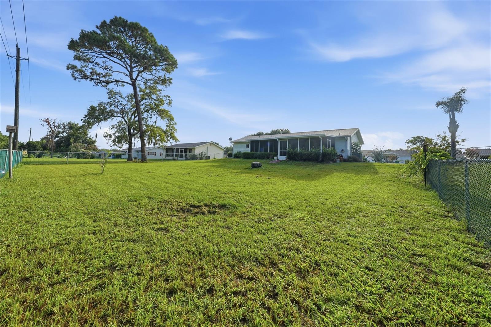 PALM CAY 02 - Residential