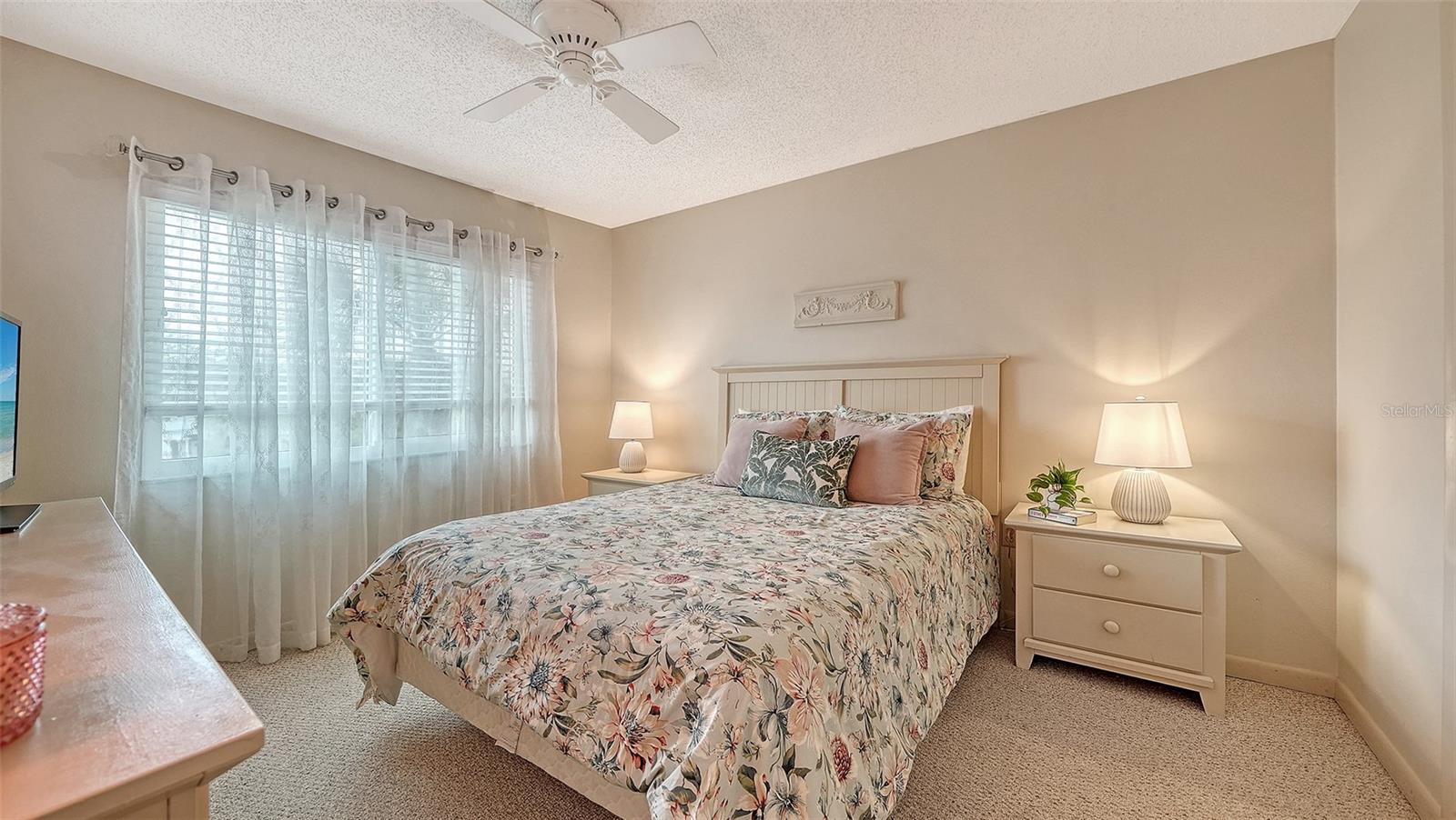 SIESTA DUNES BEACH - Residential