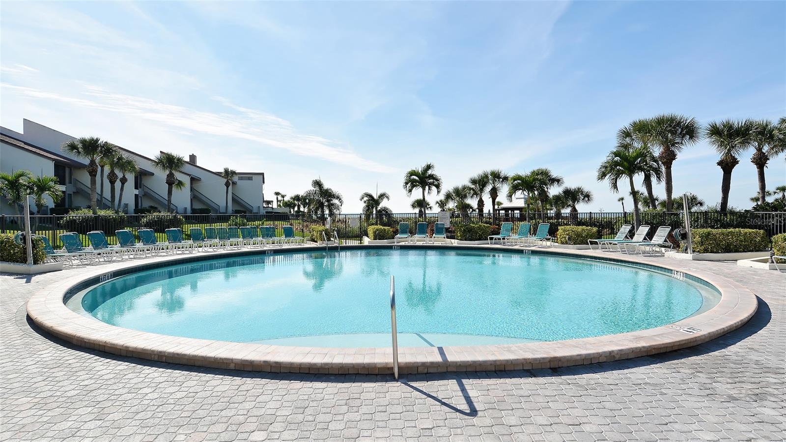 SIESTA DUNES BEACH - Residential