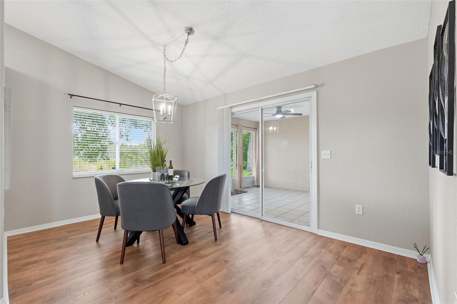 BLUFFS THE AT THE HEATHER IV - Residential