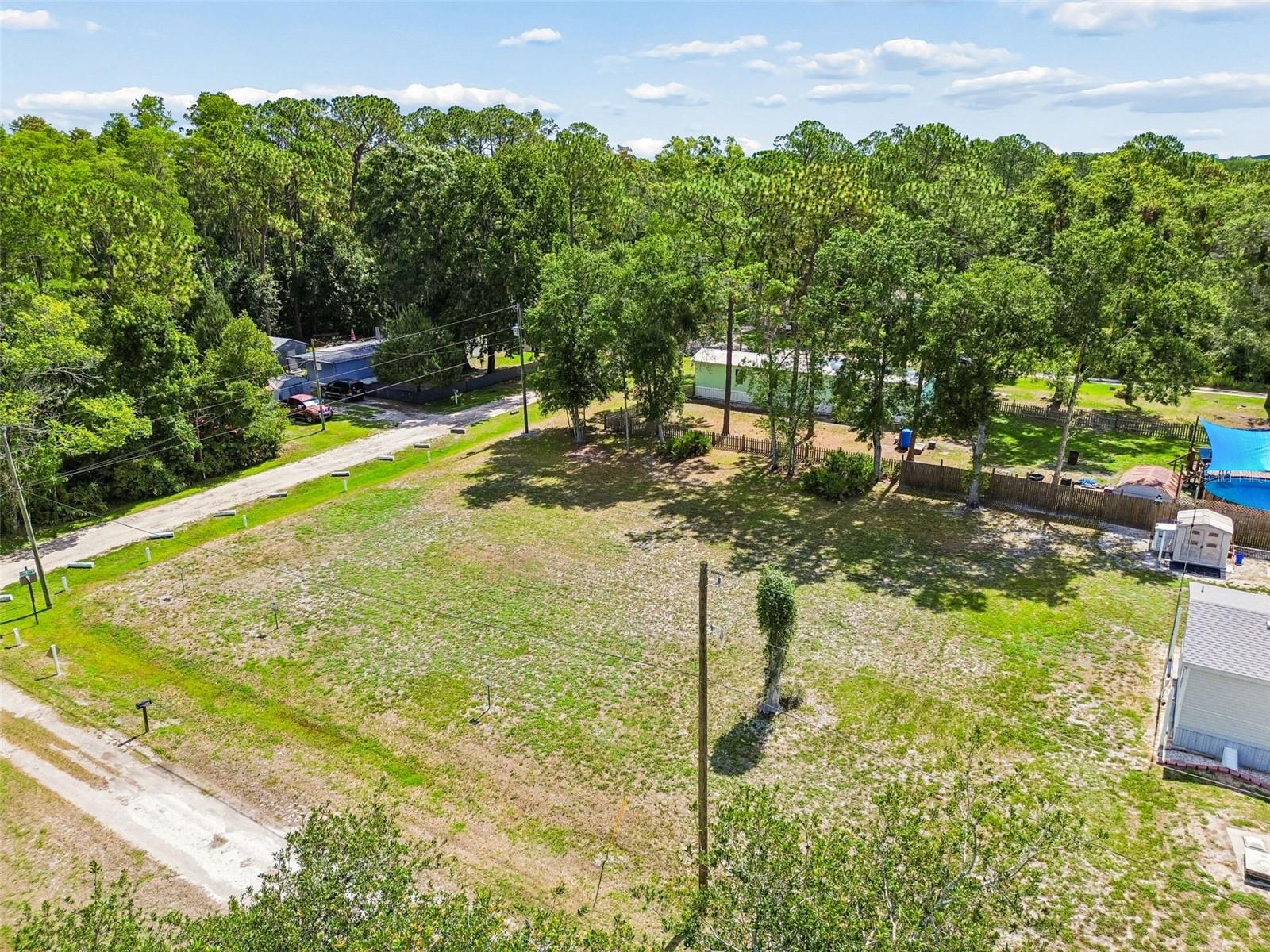 MOON LAKE ESTATES - Residential