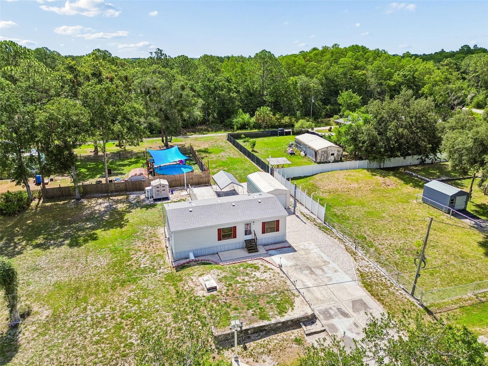 MOON LAKE ESTATES - Residential