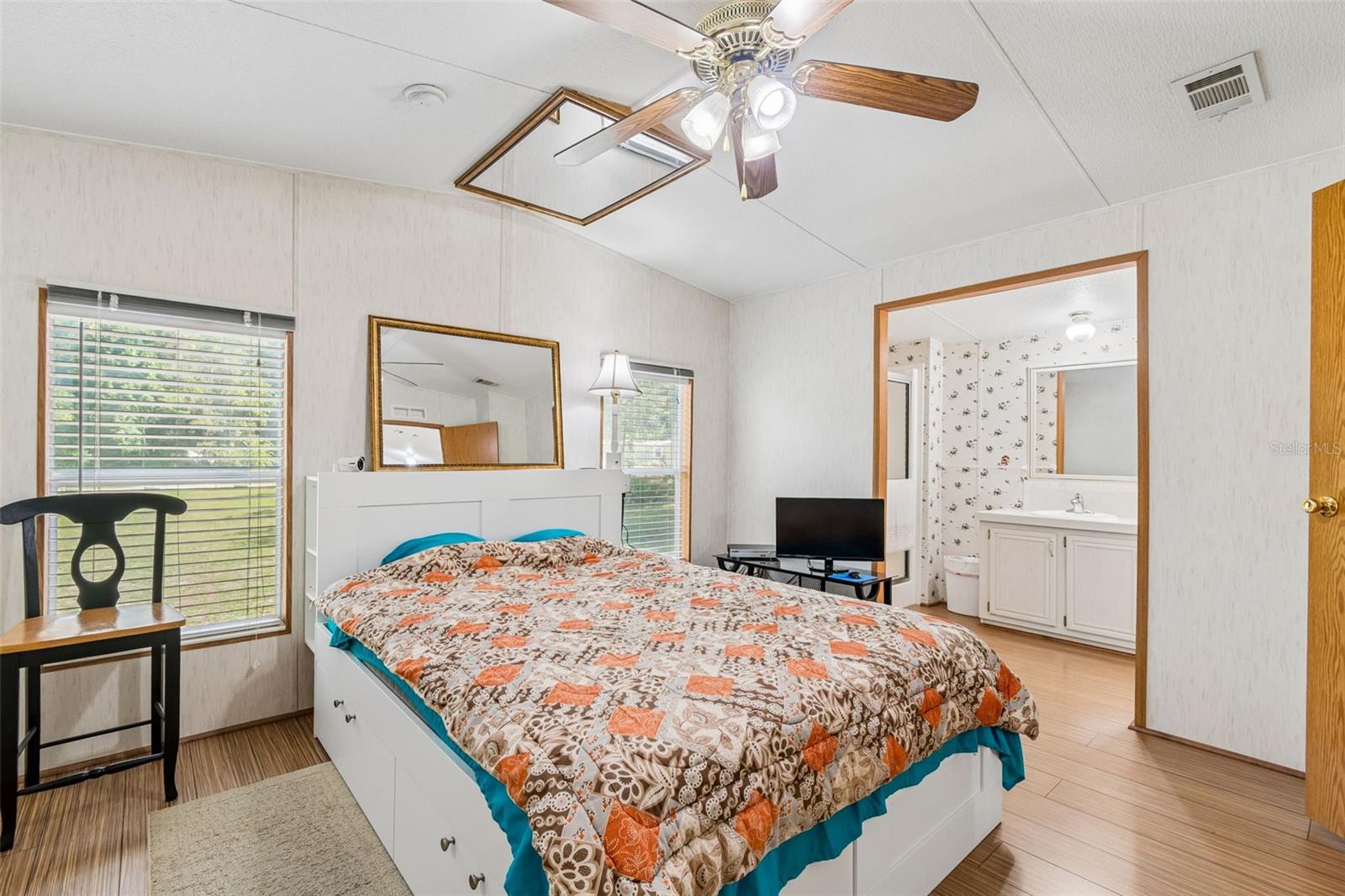 MOON LAKE ESTATES - Residential
