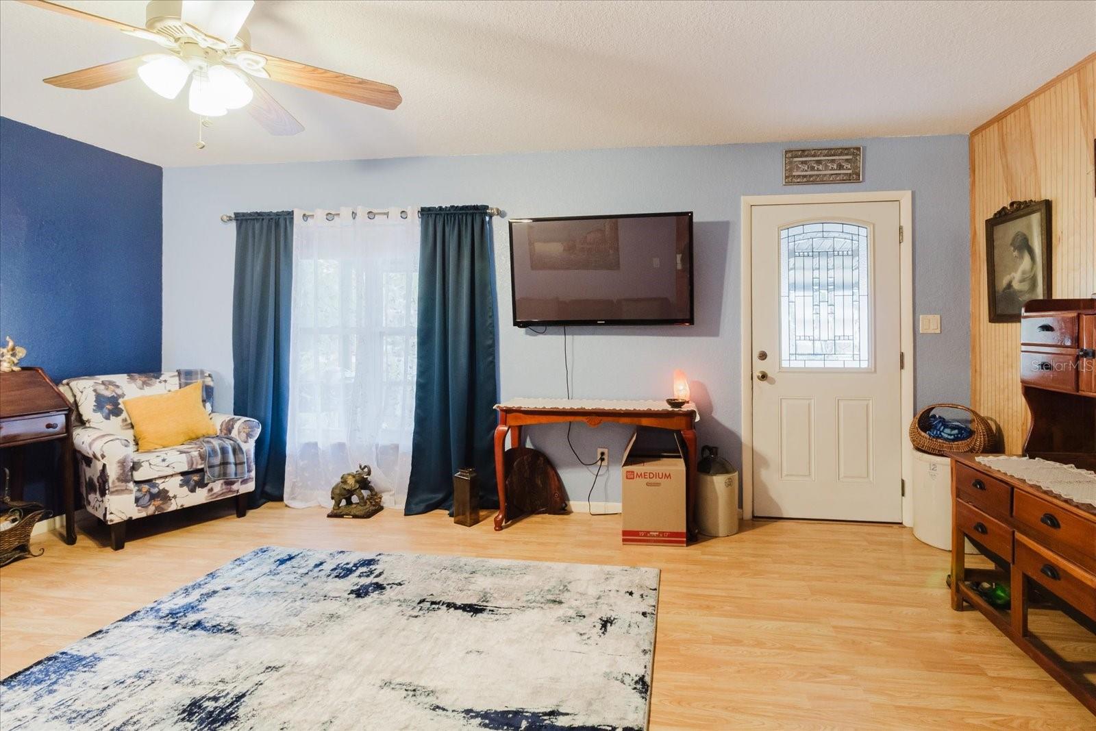 SPRING LAKE SUB ADD 1 - Residential