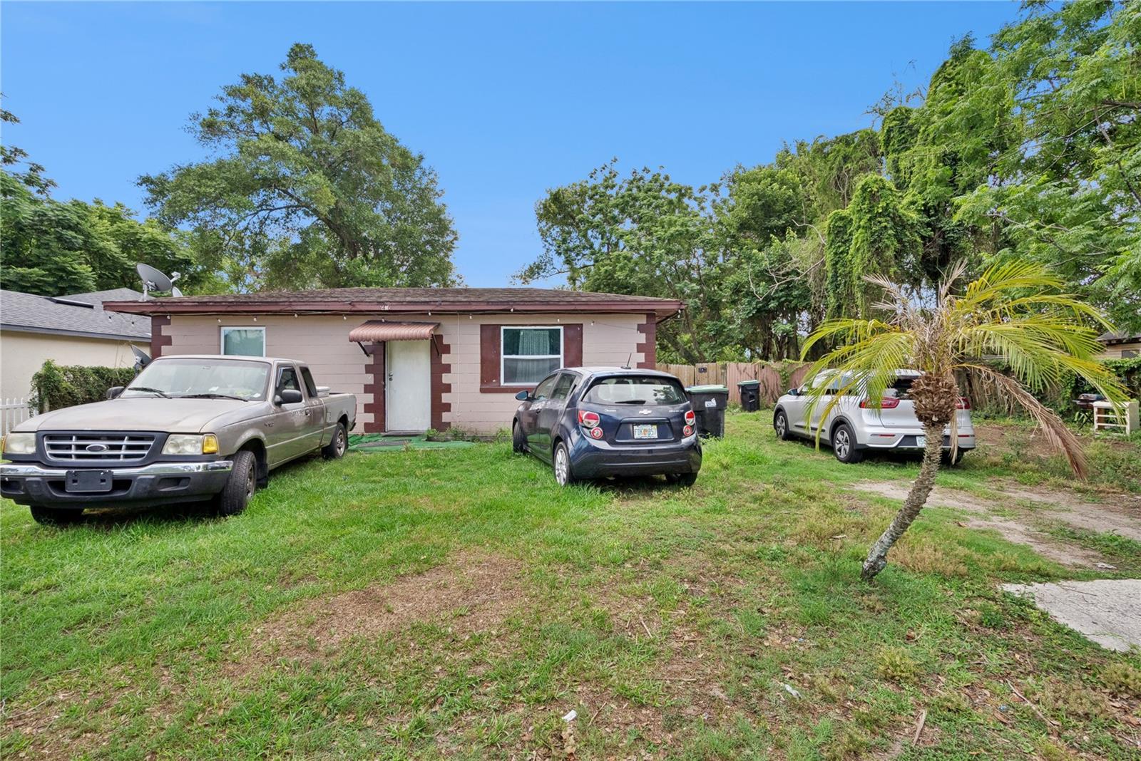 CLEAR LAKE VIEWS - Residential Income