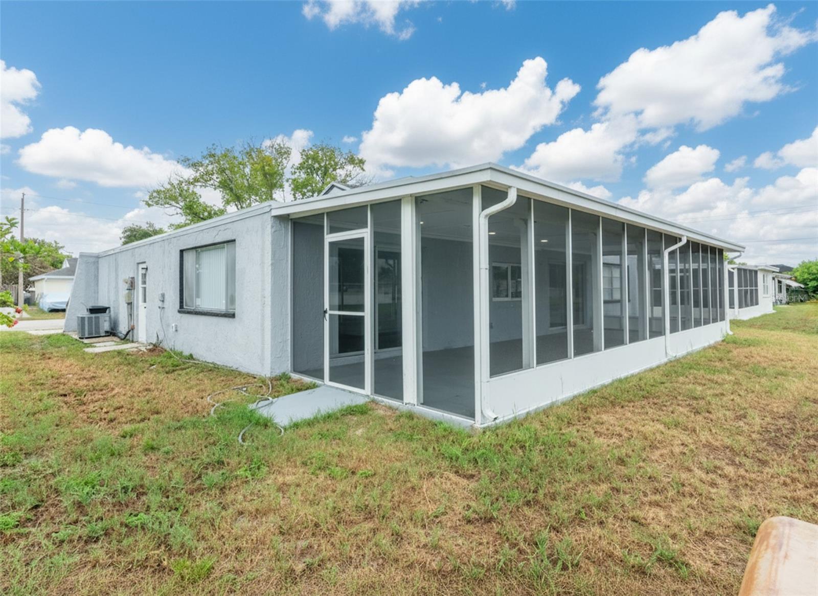 BEACON SQUARE - Residential