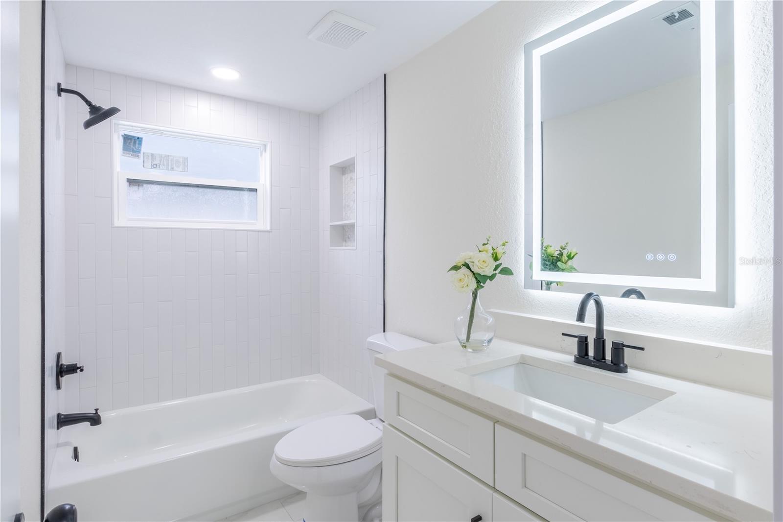 BEACON SQUARE - Residential