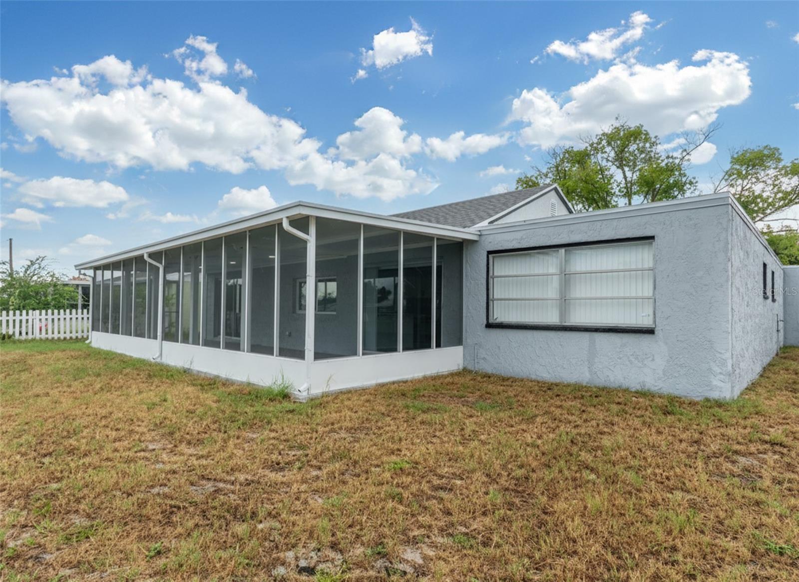 BEACON SQUARE - Residential