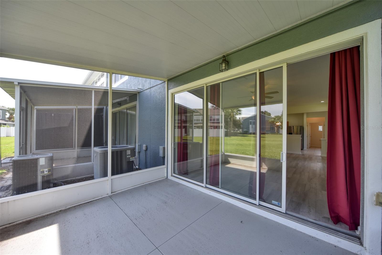 WYNCHASE TWNHMS - Residential