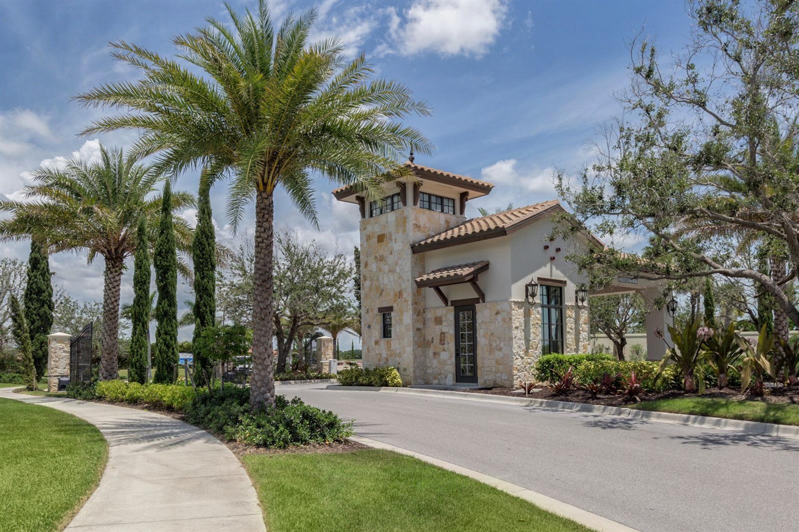 TOSCANA ISLES UN 1 - Residential