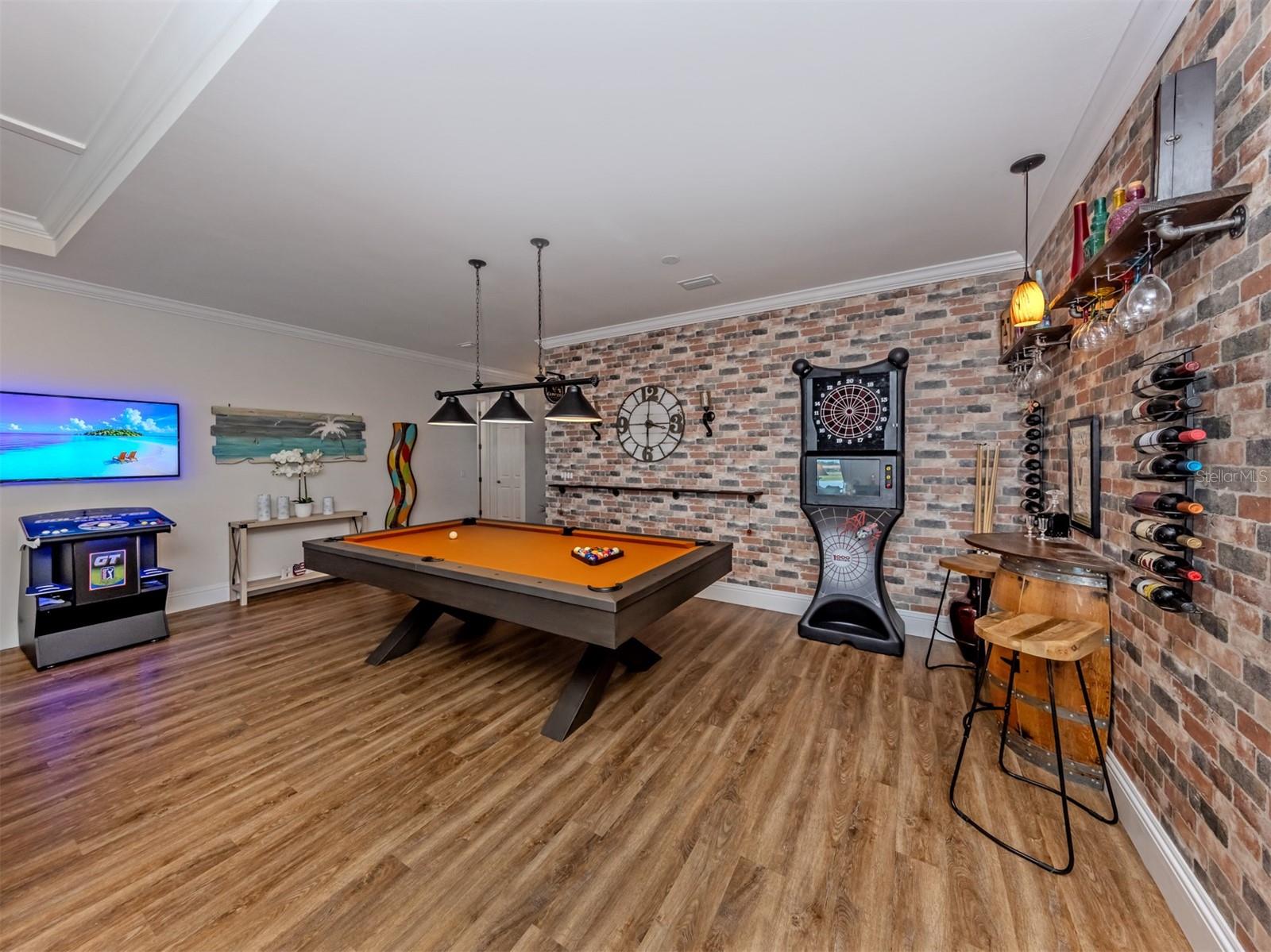 TOSCANA ISLES UN 1 - Residential