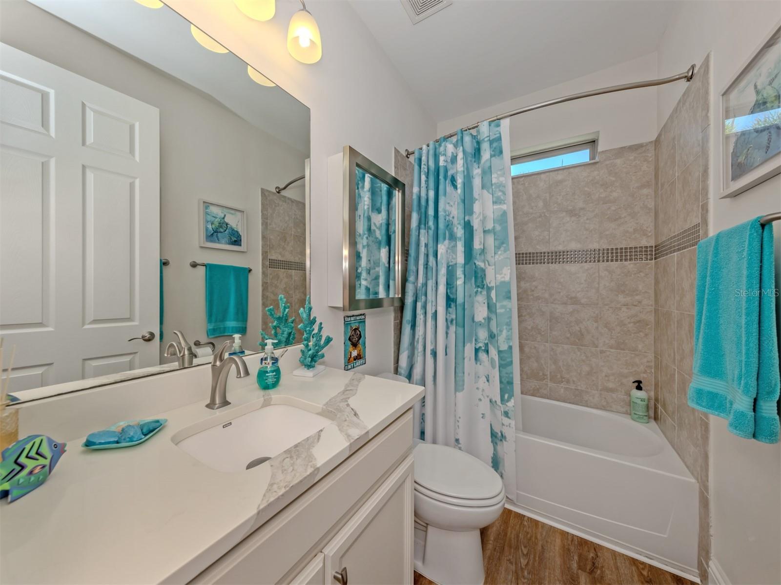 TOSCANA ISLES UN 1 - Residential
