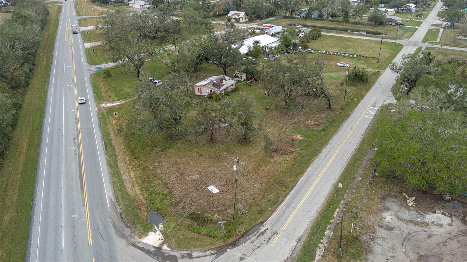 MYAKKA CITY - Land