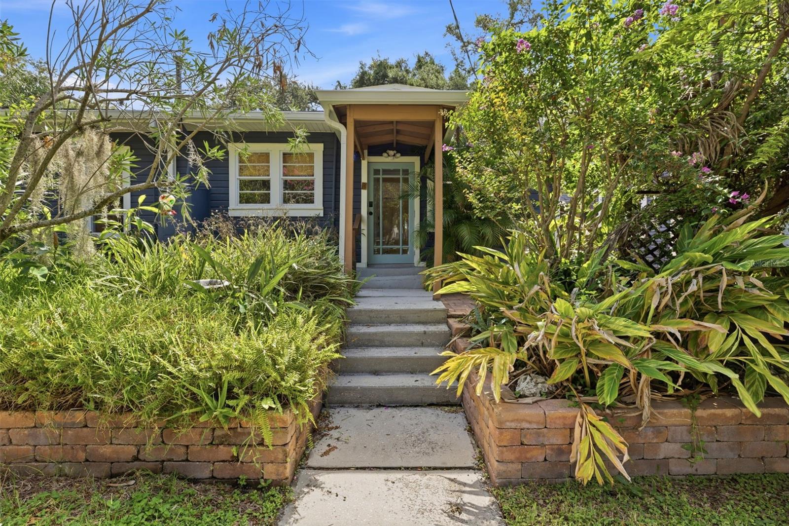 NORTH PARK ANNEX - Residential Income