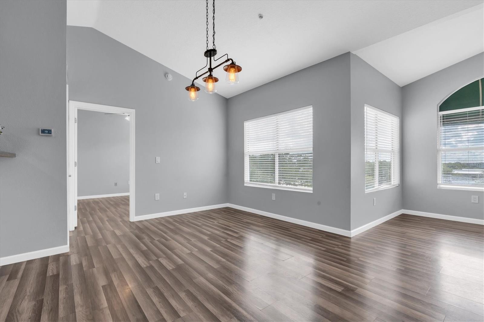 BEACHWAY CONDOS - Residential