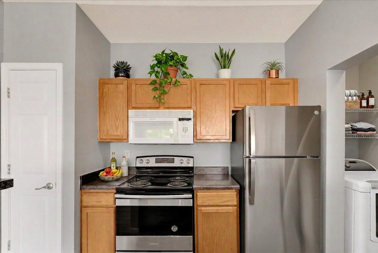 BEACHWAY CONDOS - Residential