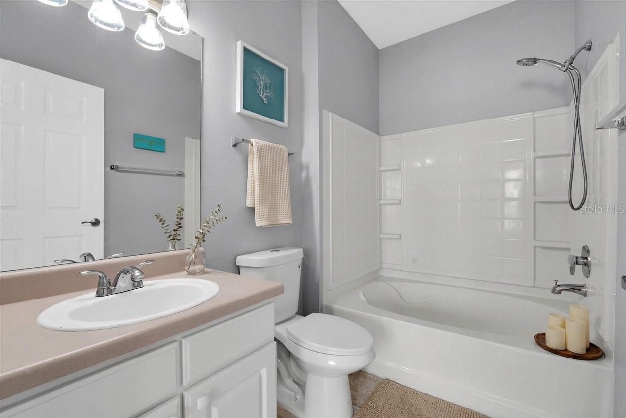 BEACHWAY CONDOS - Residential