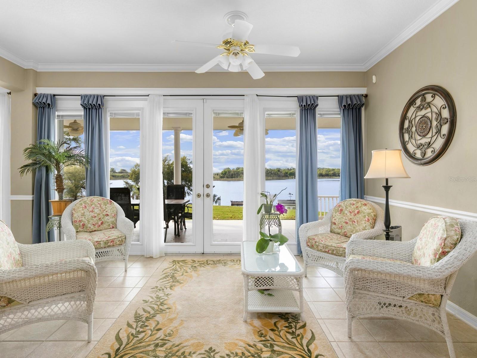EAST LAKE ESTATES UNIT 01 - Residential