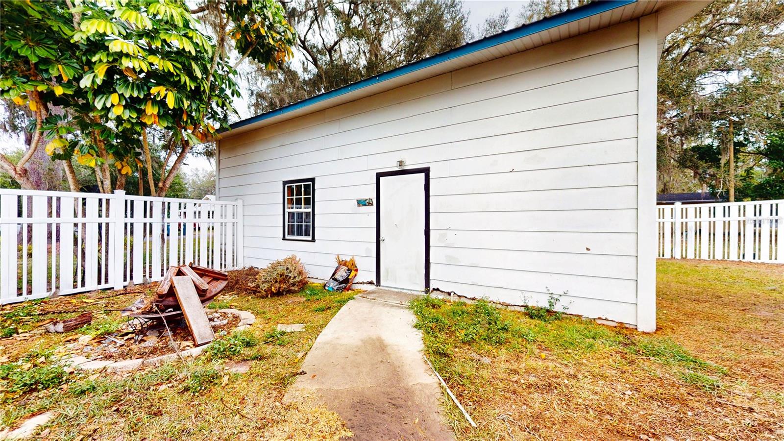 OAKLAND PARK OR A D GILLEYS - Residential