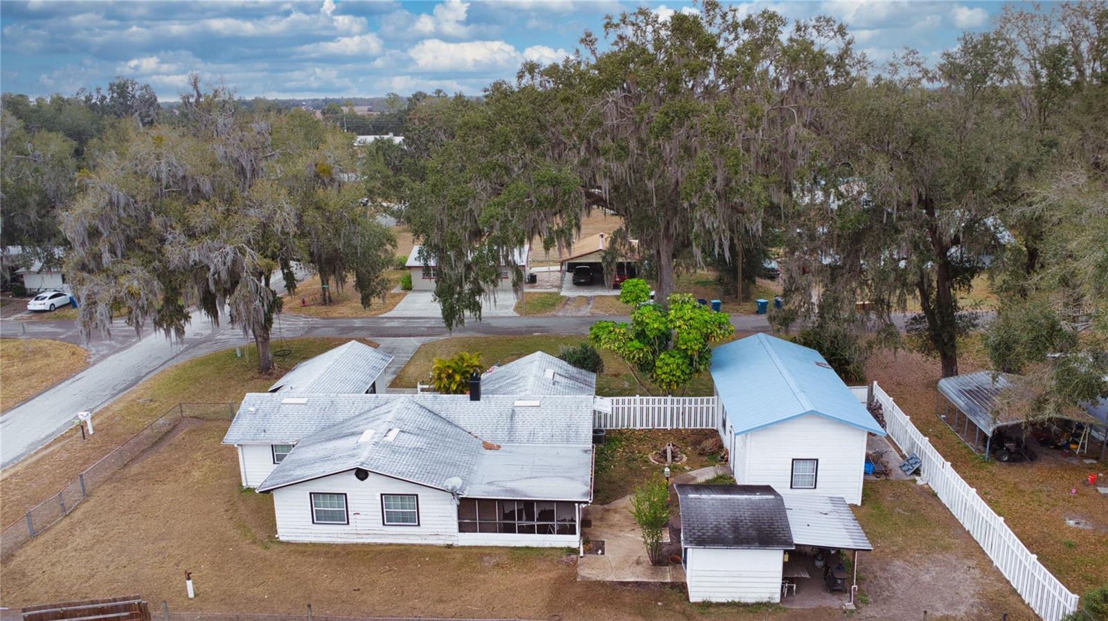 OAKLAND PARK OR A D GILLEYS - Residential