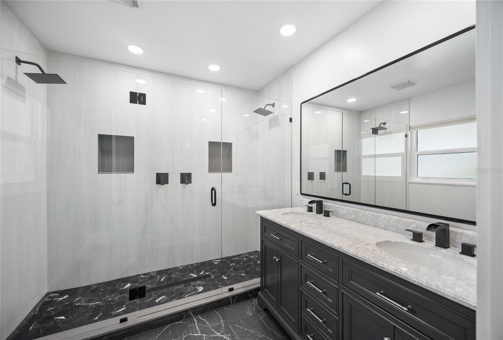 VIRGINIA HAVEN HOMES ADD 01 - Residential