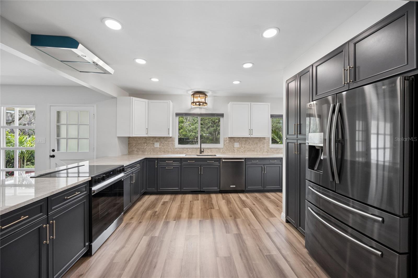 VIRGINIA HAVEN HOMES ADD 01 - Residential