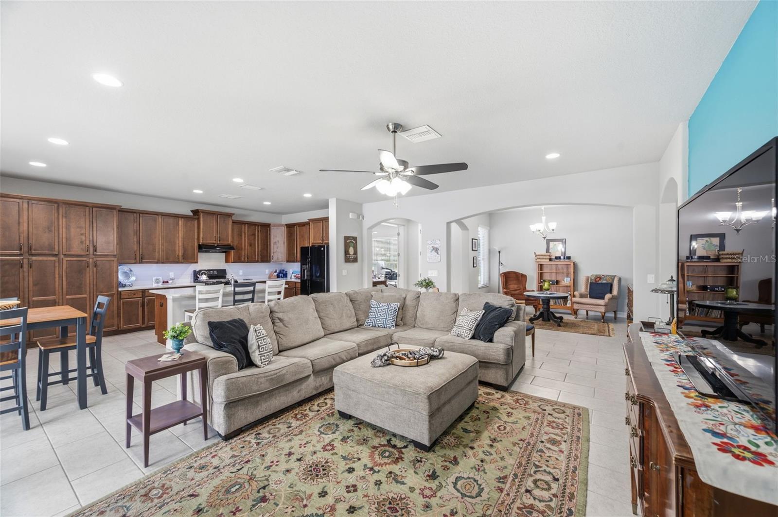 SUNSET HILLS 1ST ADD - Residential
