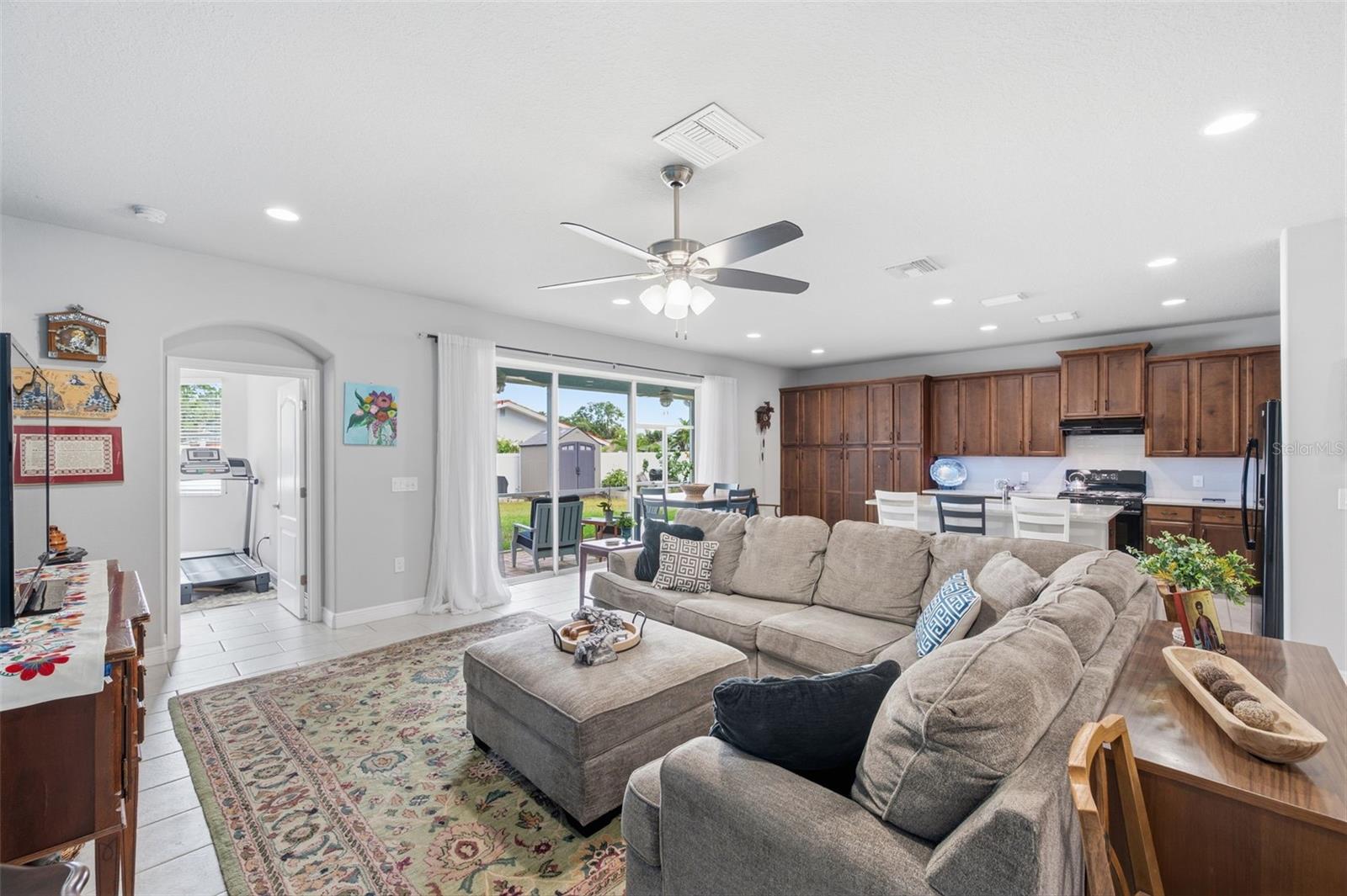 SUNSET HILLS 1ST ADD - Residential