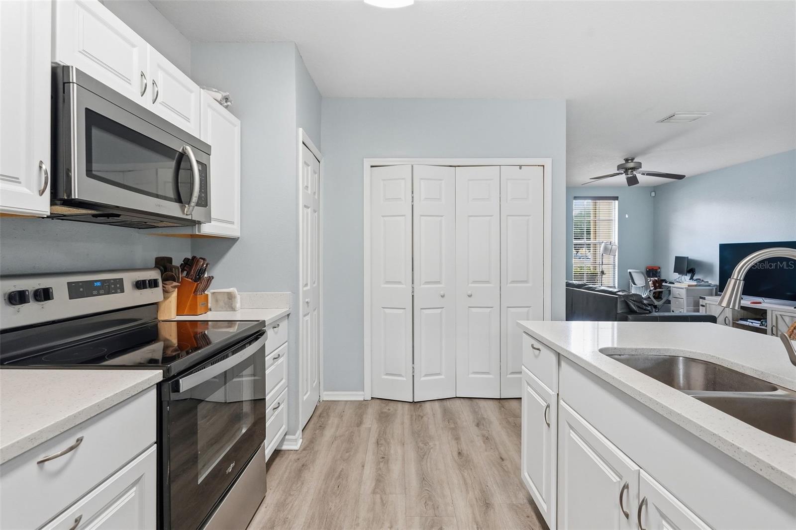 MEADOW POINTE PRCL 16 UNIT 3A - Residential Lease