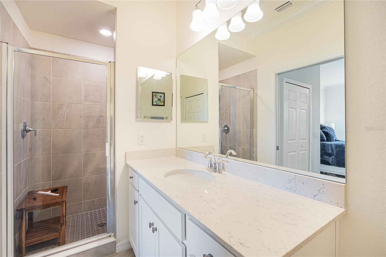 LAKEWOOD NATIONAL - Residential