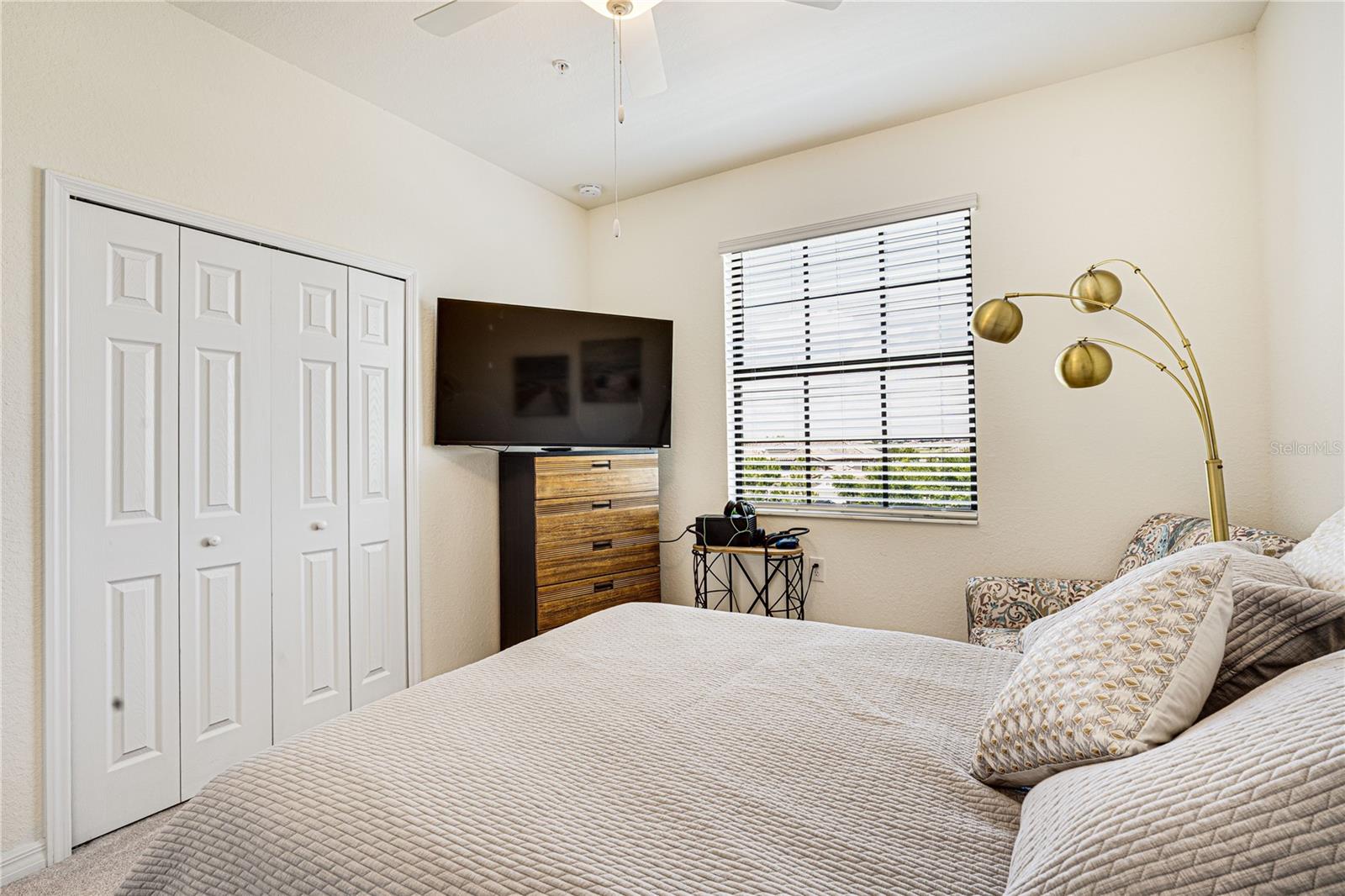 LAKEWOOD NATIONAL - Residential