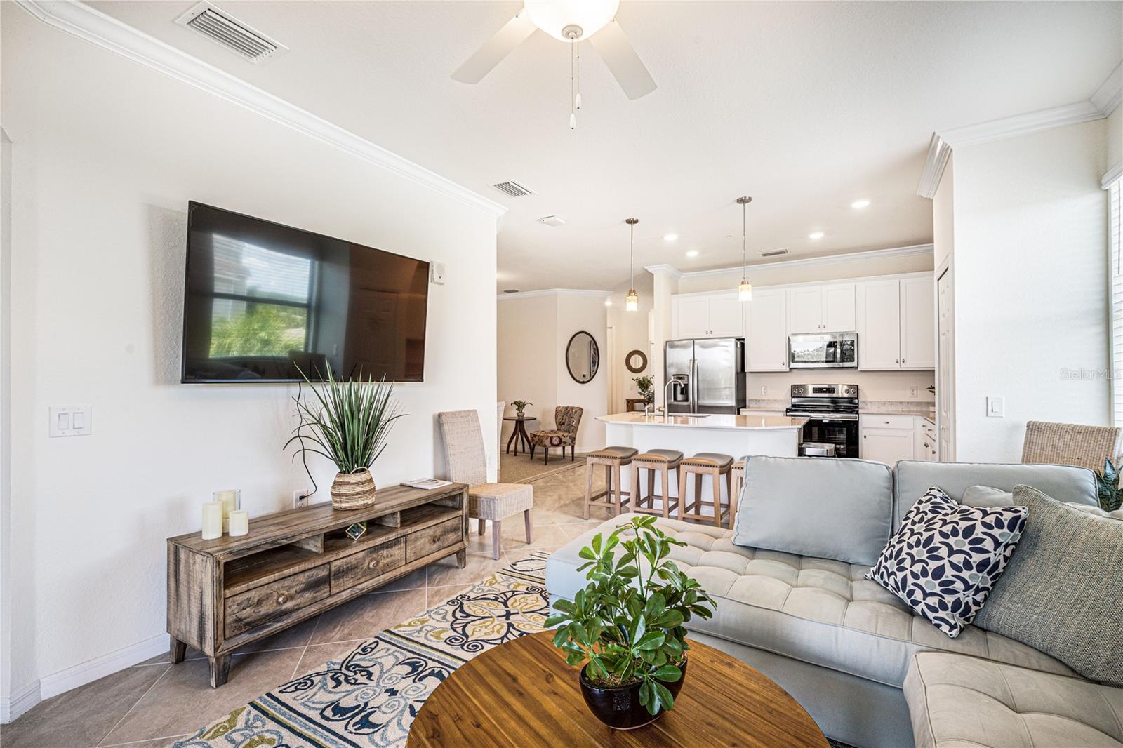 LAKEWOOD NATIONAL - Residential