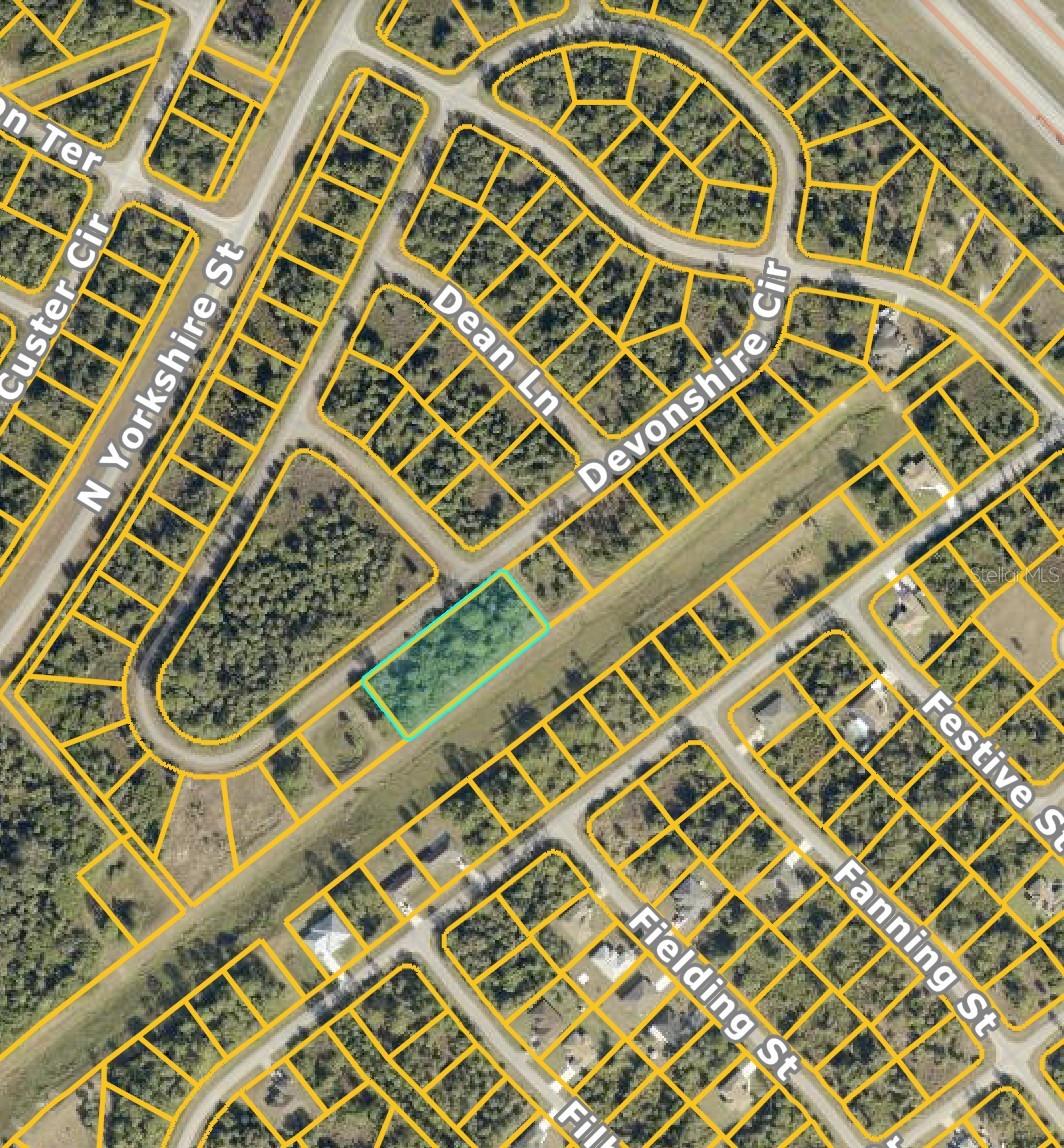 Discover a 1-acre investment opportunity in booming North Port, featuring a greenbelt for added privacy and buffer space. This well-priced, AC6-zoned parcel allows for commercial, industrial, retail, restaurant, office, food truck park, and multi-family or duplex development. Conveniently located near I-75 with easy access to Sarasota and Fort Myers, and just minutes from beaches, shopping, dining, hospitals, Sunseeker Resort, Warm Mineral Springs Spa and Atlanta Braves "Cool Today" Baseball Stadium. A prime location for your future plans.