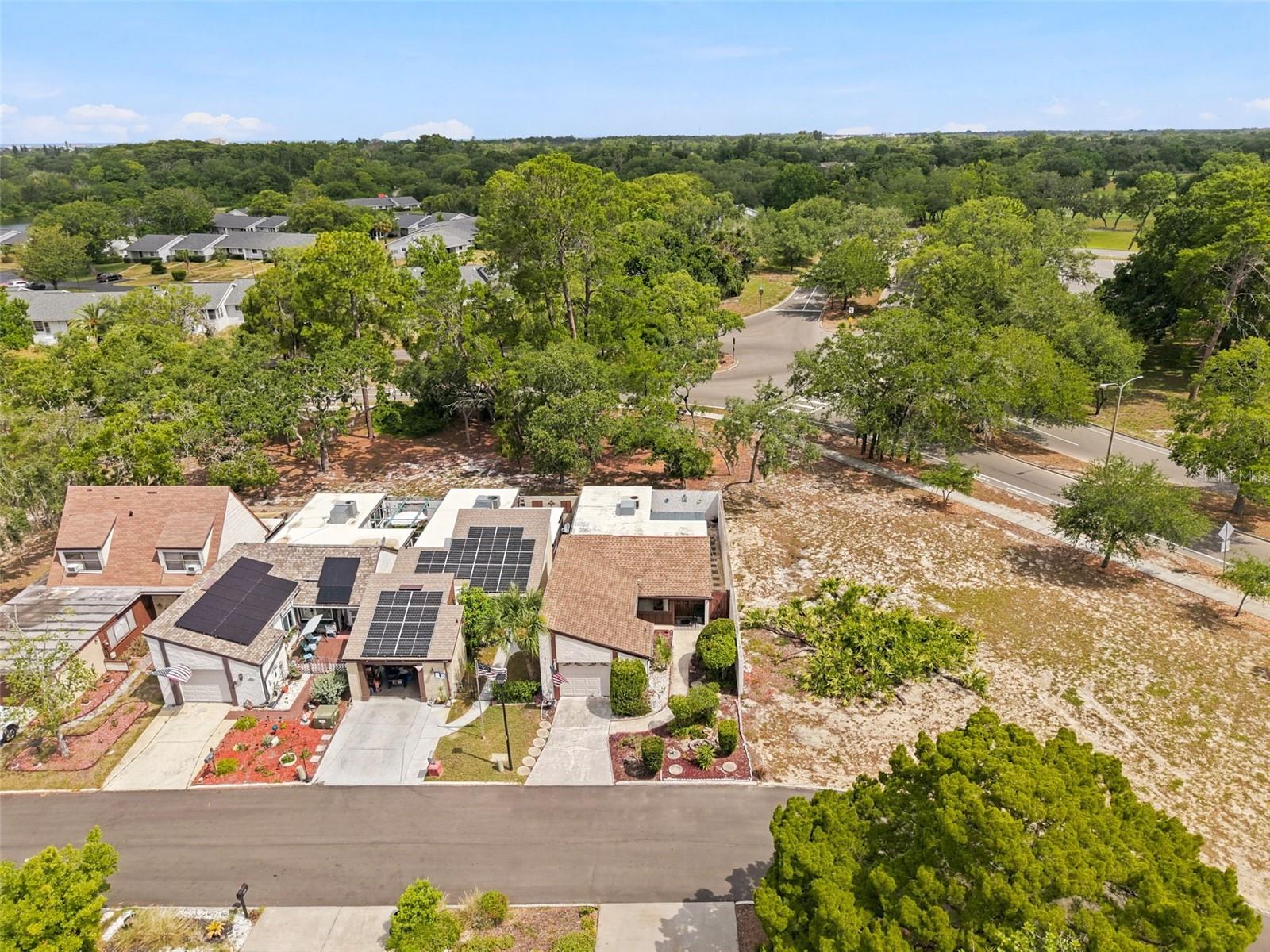 BEACON WOODS VILLAGE - Residential