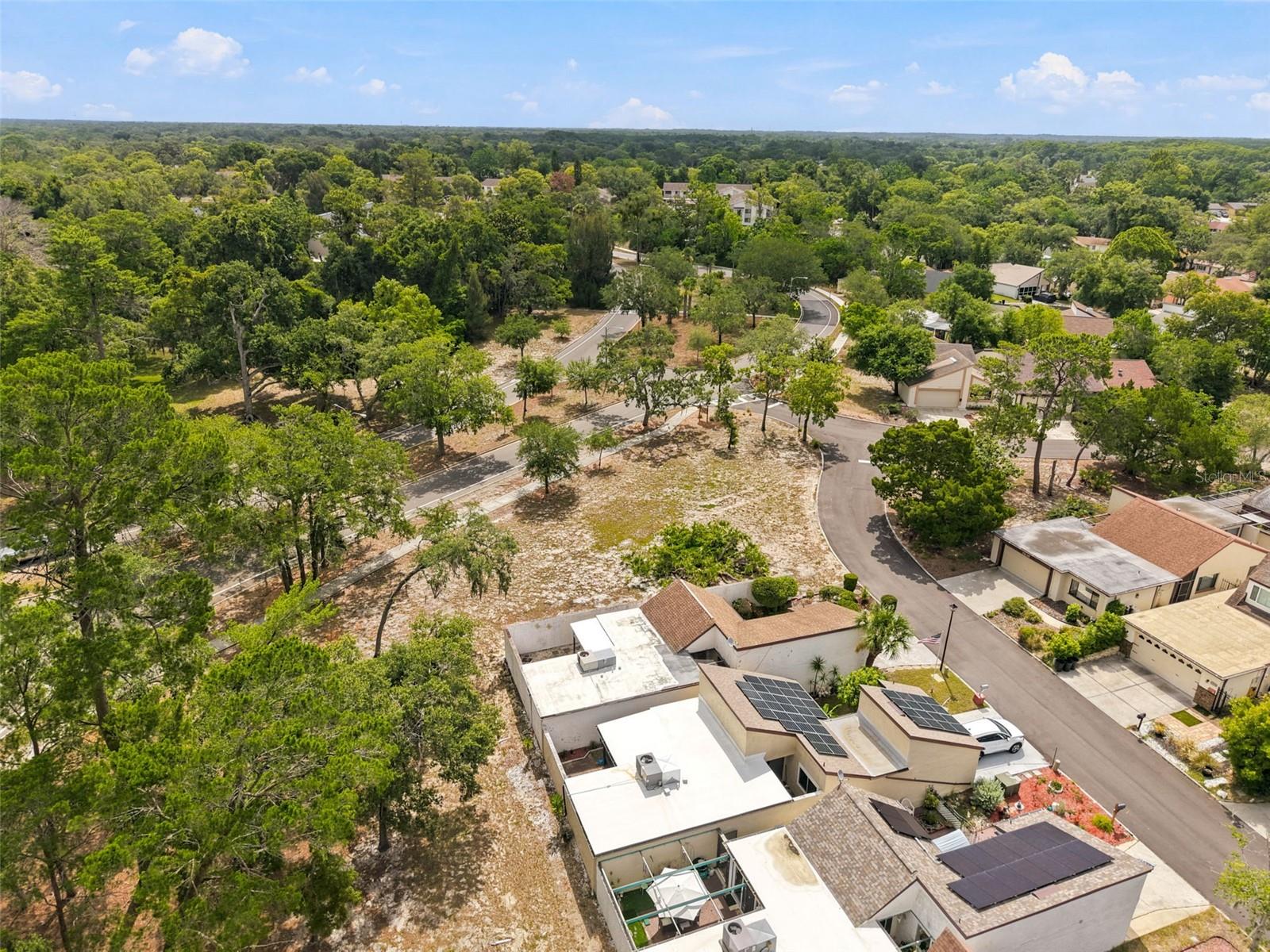 BEACON WOODS VILLAGE - Residential
